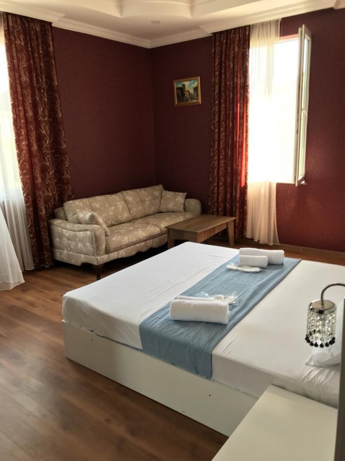 Nani'S Sweet Home Batumi Luaran gambar